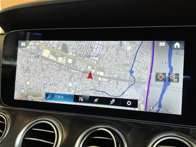 MERCEDES-BENZ E-CLASS - 9