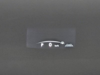 2025 Lexus LM — миниатюра 33