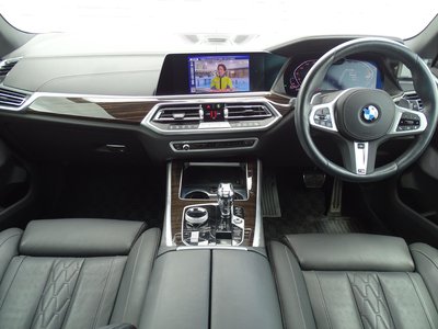 2023 BMW X5 照片 2
