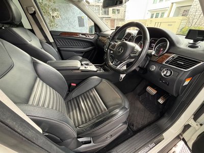 MERCEDES-BENZ GLS - 4