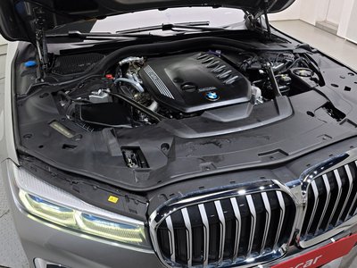 BMW 7 SERIES - 7