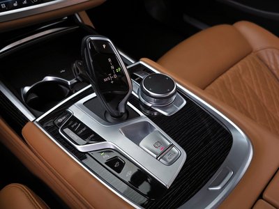 BMW 7 SERIES - 9