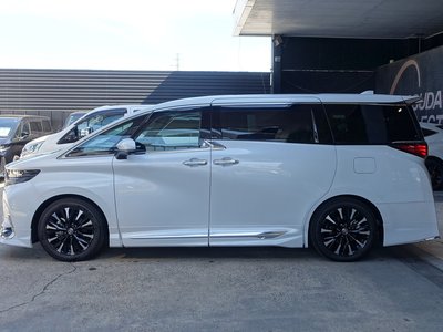 2025 Toyota ALPHARD 照片 4