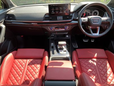 صورة 8 لـ 2025 AUDI SQ5 SPORTBACK
