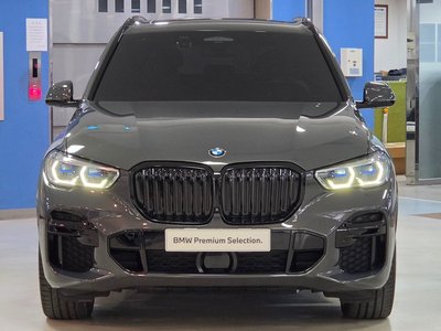 2022 BMW X5 photo 2