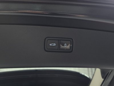 2022 Genesis GV80 thumbnail 31