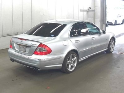 صورة 3 لـ 2009 Mercedes-BENZ MERCEDES-BENZ AMG