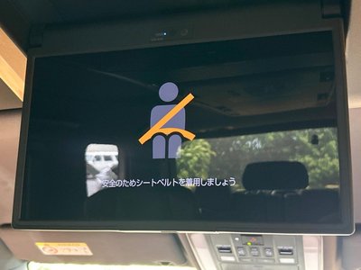 TOYOTA ALPHARD - 4