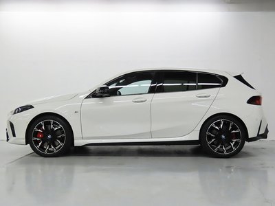 2025 BMW 1 SERIES 照片 7
