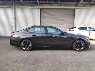 BMW I5 - 3