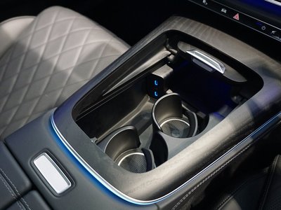 2025 Mercedes-BENZ E-CLASS — миниатюра 30
