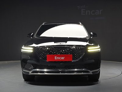 2021 Genesis GV70 photo 2