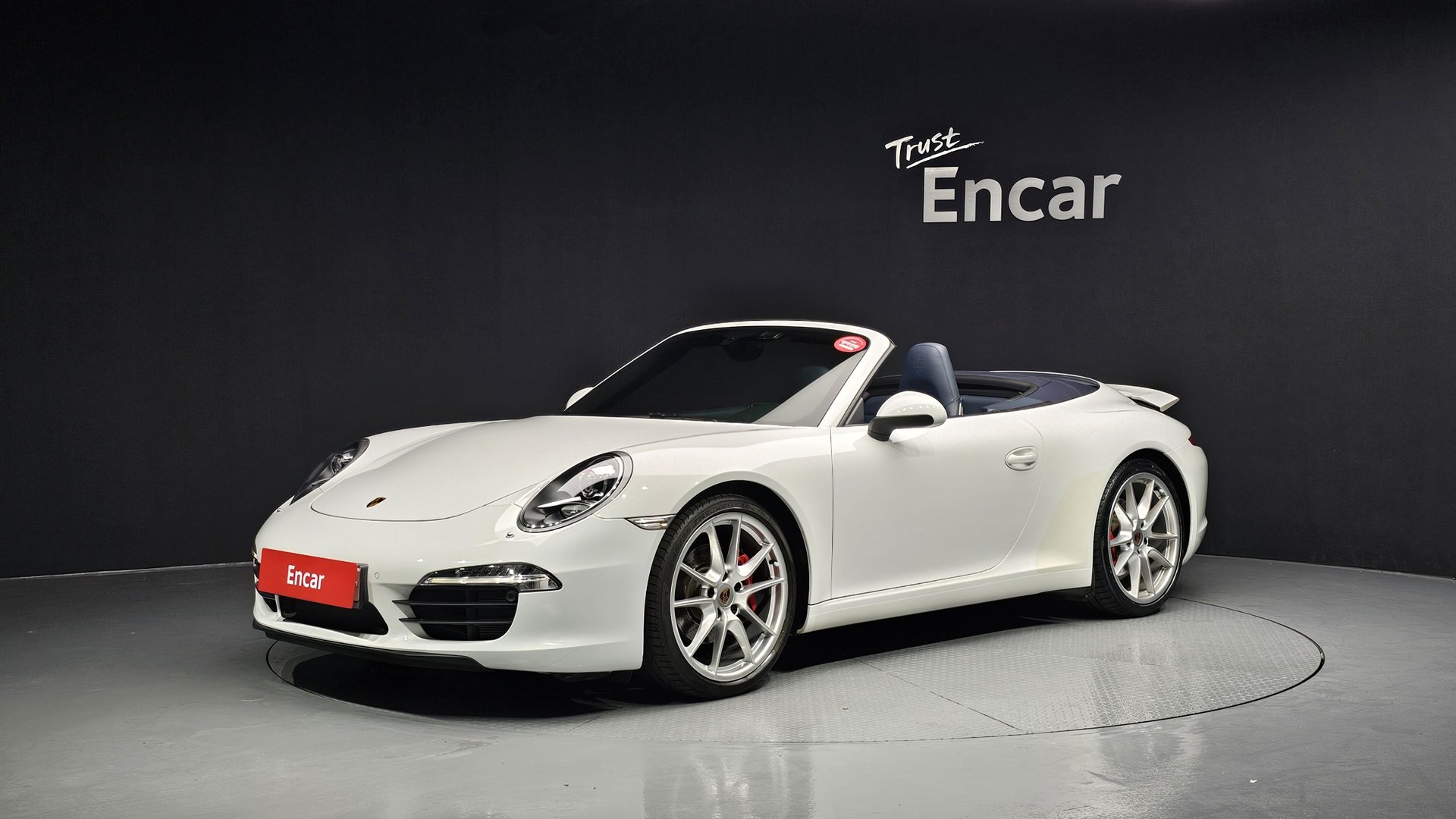 PORSCHE 911 - View 1