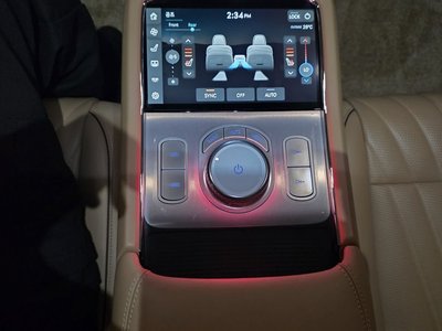 2022 Genesis G90 (RS4) — миниатюра 17