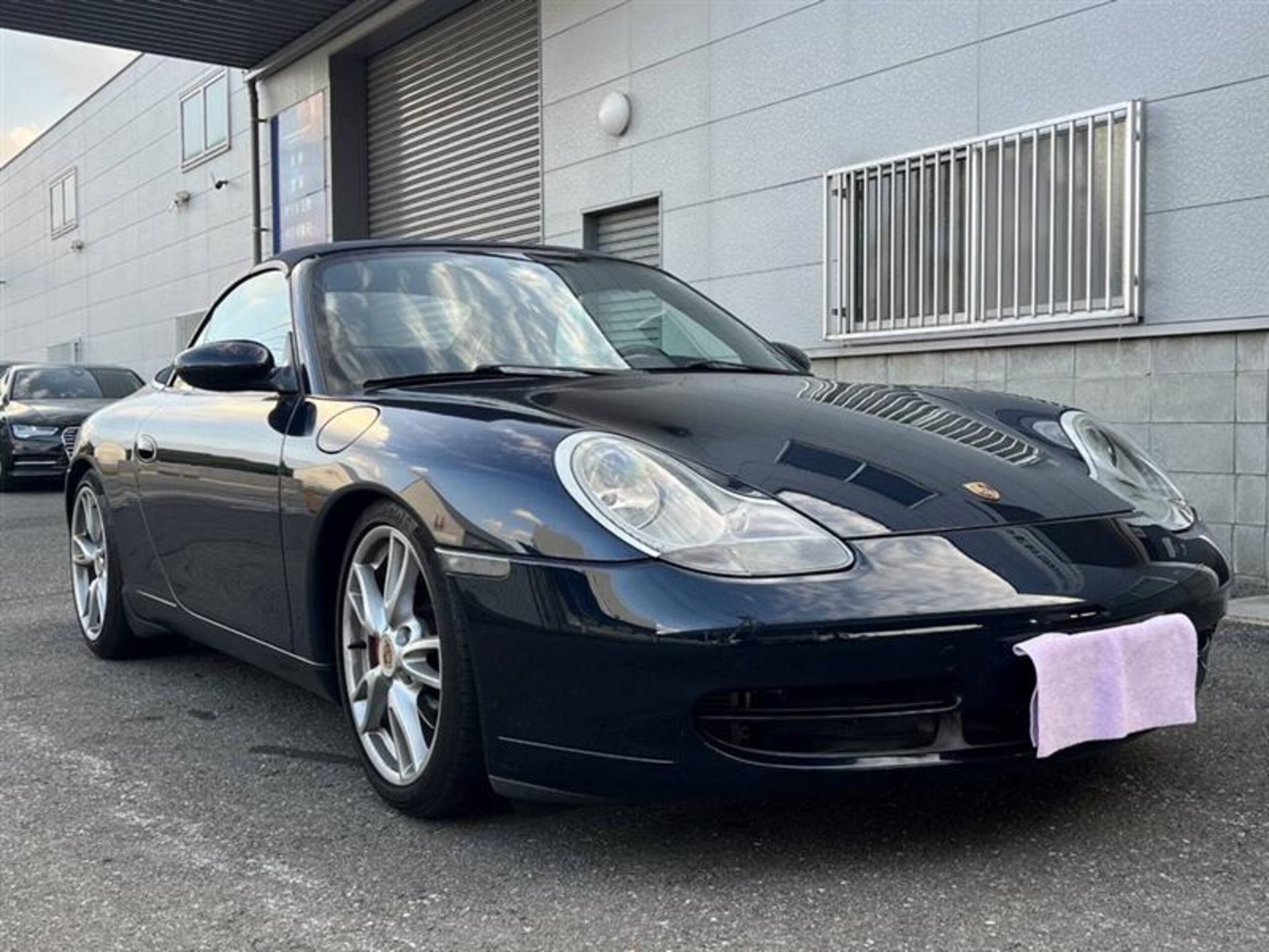 PORSCHE 911 CABRIOLET - View 1