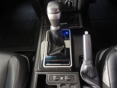 TOYOTA LAND CRUISER PRADO - 9