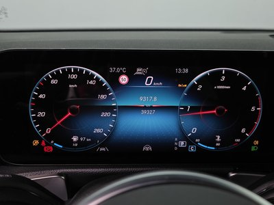 2022 Mercedes-BENZ GLB — миниатюра 11