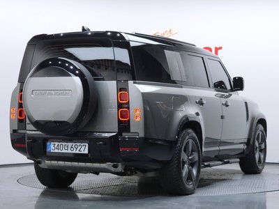 LAND ROVER DEFENDER - 2