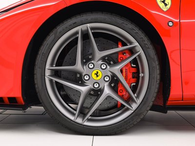 2021 FERRARI F8 TRIBUTO photo 9