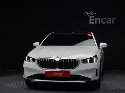 BMW 5 SERIES - 2