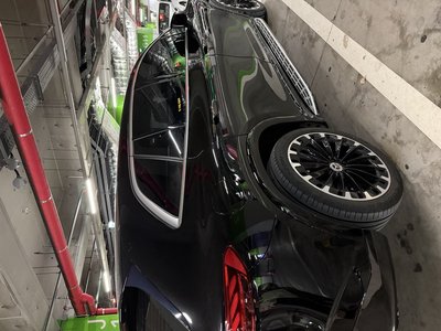 MERCEDES-BENZ EQS - 2