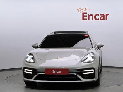 PORSCHE PANAMERA - 2