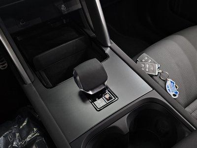 LAND ROVER DISCOVERY SPORT - 9