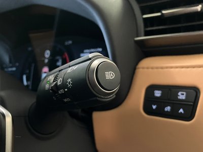 2025 Lexus LX 缩略图 19