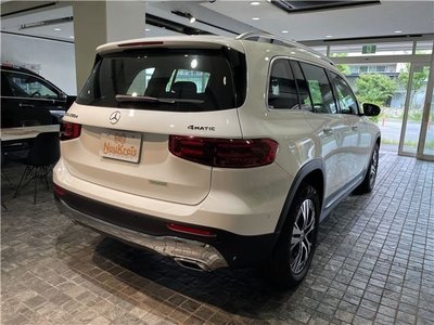MERCEDES-BENZ GLB - 2