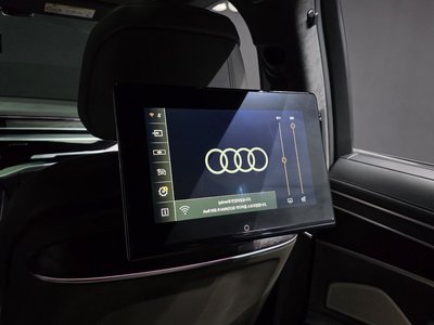 2021 AUDI A8 — миниатюра 37