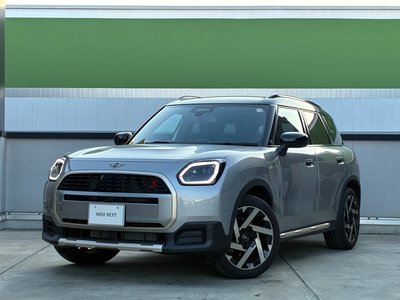 MINI MINI COUNTRYMAN - 1