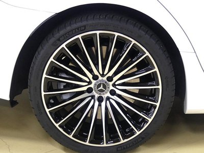 MERCEDES-BENZ CLS - 6