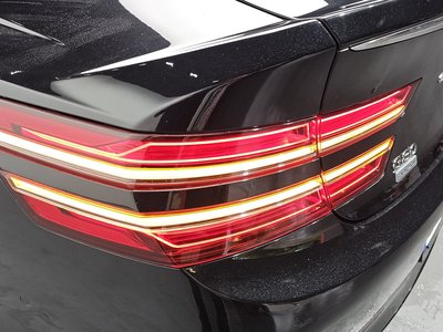 GENESIS G80 (RG3) - 10