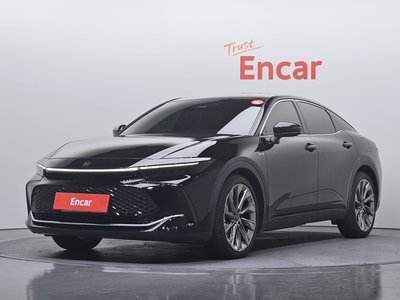 TOYOTA CROWN CROSSOVER