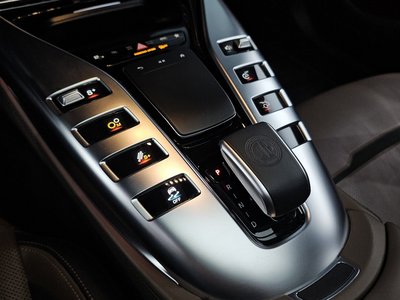 MERCEDES-BENZ GT AMG - 9