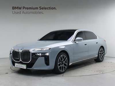 BMW 7 SERIES - 1