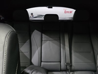 2025 Mercedes-BENZ GLE — миниатюра 33