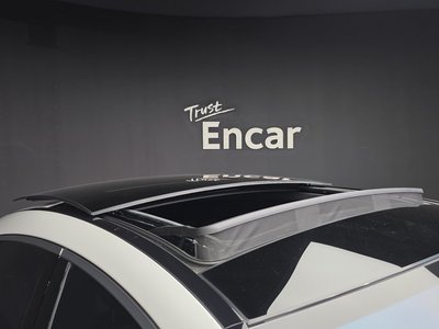 2025 Mercedes-BENZ GLE — миниатюра 36