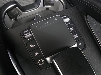 2025 Mercedes-BENZ GLE — миниатюра 28