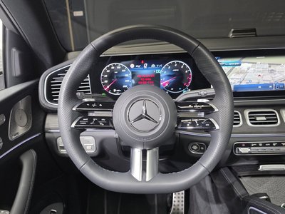 2025 Mercedes-BENZ GLE — миниатюра 18