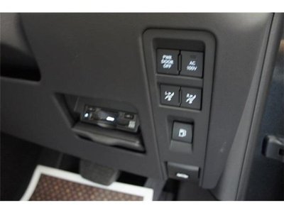 صورة مصغرة 32 لـ 2025 Lexus LM