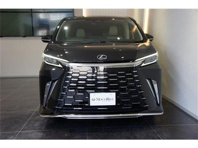 صورة مصغرة 38 لـ 2025 Lexus LM