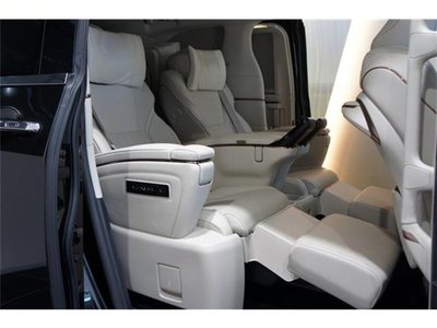 صورة مصغرة 11 لـ 2025 Lexus LM