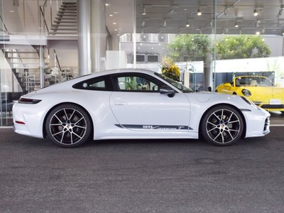 2025 Porsche 911 照片 2
