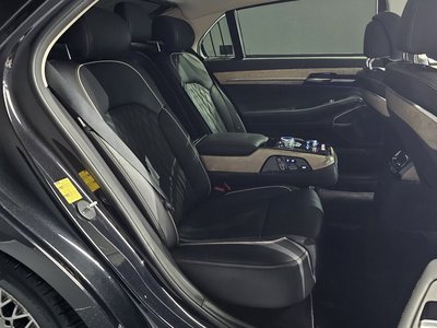 2020 Genesis G90 — миниатюра 18
