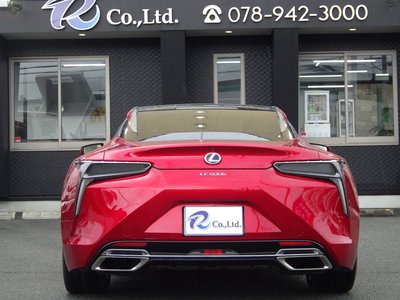 2017 Lexus LC photo 5