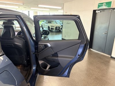 2025 BMW X3 — миниатюра 28