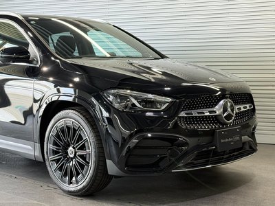 MERCEDES-BENZ GLA - 4