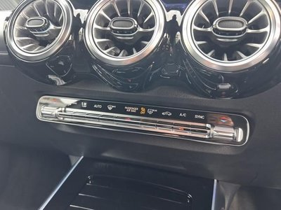 MERCEDES-BENZ GLB - 9