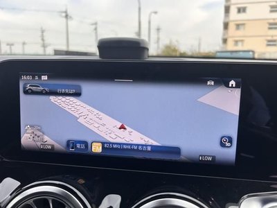 MERCEDES-BENZ GLB - 6